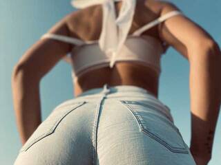 Chat video erotica KeriSmit