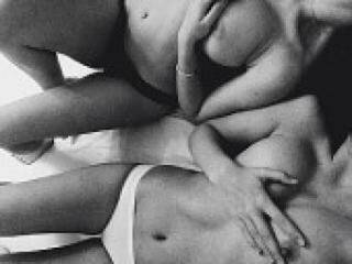 Chat video erotica kettinika