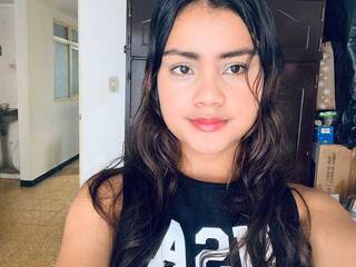 Chat video erotica KIITTY-1