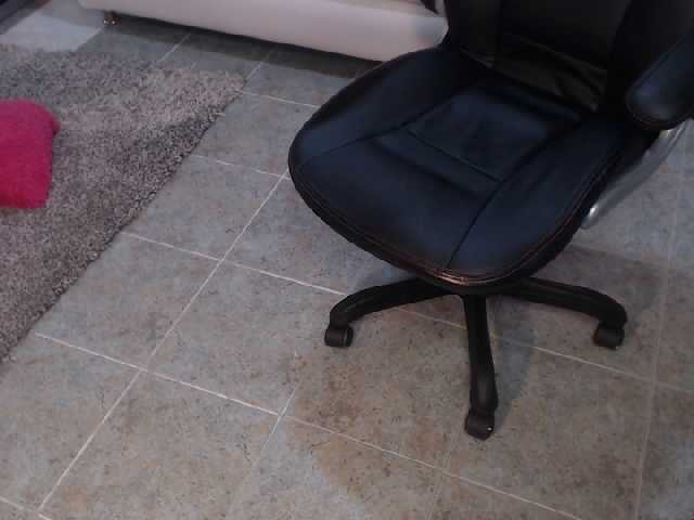 Screenshot di trasmissione KimMonroex