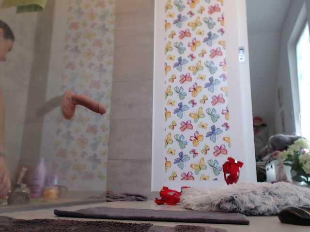 Screenshot di trasmissione KinkyMoni