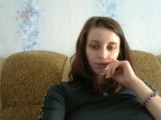 Fotografie criss10292 Hello boys I'm Christina) Welcome. Press the heart and a gun to friends. ***** and other messengers and takmessengerynytakzhe not offer me there is no. Desire 10 tok