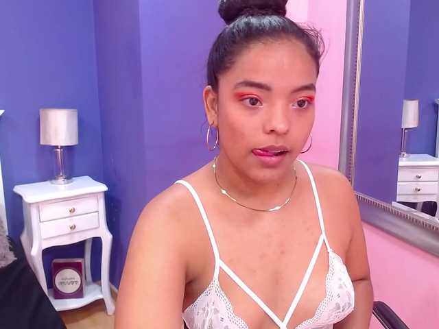 Fotografie KristalMore Im your new girl come and teach me , Im really open minded we just need 192 tokns to reach our goal♥, sexy pussy fingering and bounce boobs and asss