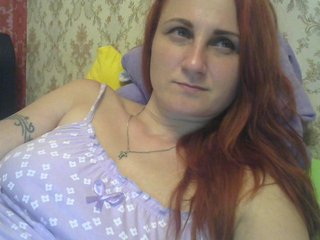 Fotografie Ksenia2205 in the general chat there is no sex and I do not show pussy .... breast 100tok ... camera 20 current ... legs 70 current ... I play in private and groups .... glad to see you