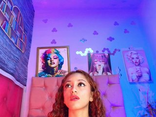 Chat video erotica kyliemoan