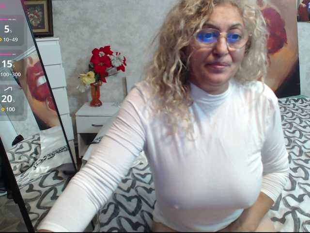 Fotografie ladydy4u ,, 30 tit,, 50 ass ,,10 feet ,,20 c2c ,, 500 naked ,, 1000 squirt ,, 2000 anal,, ,blow1job,,20