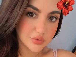 Chat video erotica laura-hot19
