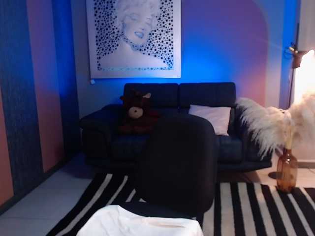 Screenshot di trasmissione LeahJones