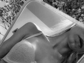 Chat video erotica LeksiAngel