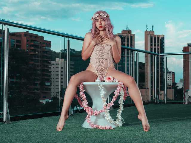 Foto del profilo LennaHale