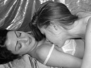 Chat video erotica lesbiloveee