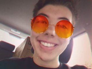 Foto del profilo Li0hhh