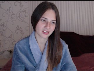 Fotografie LiaSkyes Goal-Strip Lovense control in pvt! feet-34, to stay in lingerie-100, flash ass-64, tits-100, pussy-130, strip-280, add friends or PM-2+ token