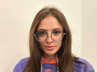 Chat video erotica Lily054