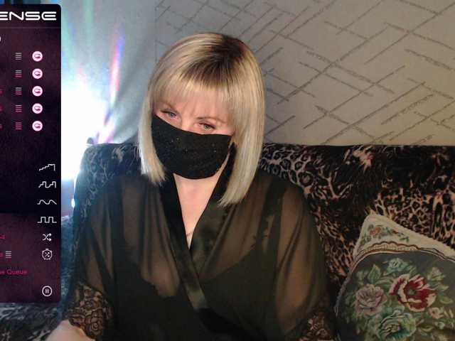 Fotografie Linara777 Lovense works from2 TC! I will be pleased with your comments in my profile, do not forget to put my heart. To write to the PM in front of Privat! Subscription 20t.I expose only in a complete private!