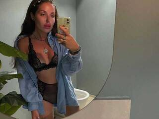 Chat video erotica LisaAlbarn