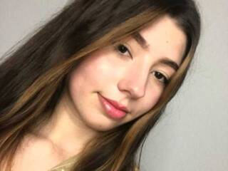 Chat video erotica little-kit1y