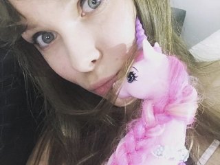 Foto del profilo LittleKitty69