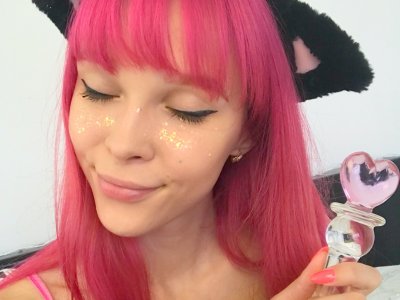 Foto del profilo LittleKitty69
