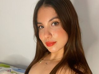 Chat video erotica littleshydoll