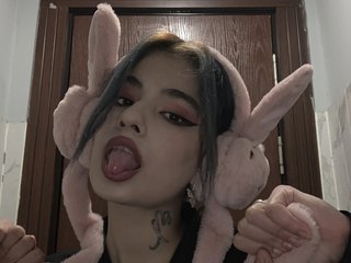 Chat video erotica liya_monster