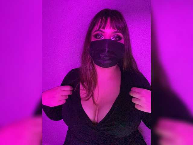 Screenshot di trasmissione lizzyMeoww