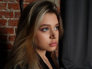 Chat video erotica llittleggerrl