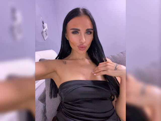Screenshot di trasmissione _Anasteisha_