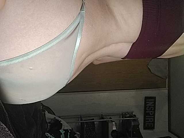 Screenshot di trasmissione LovelyLakin11