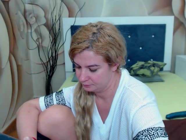 Screenshot di trasmissione LuanaSummeryX