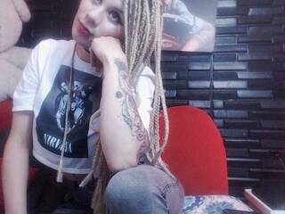 Chat video erotica lucier-evil