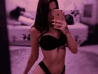 Chat video erotica LucyHiggins