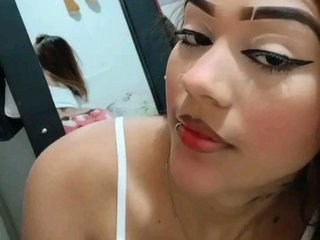 Chat video erotica Luna-Bella-1