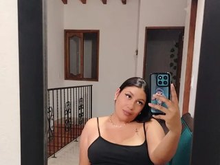 Chat video erotica Lyana-Collins