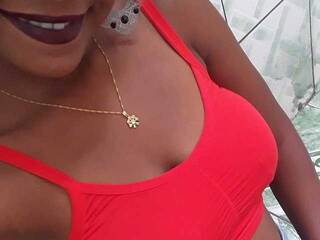 Chat video erotica M0RENINHA