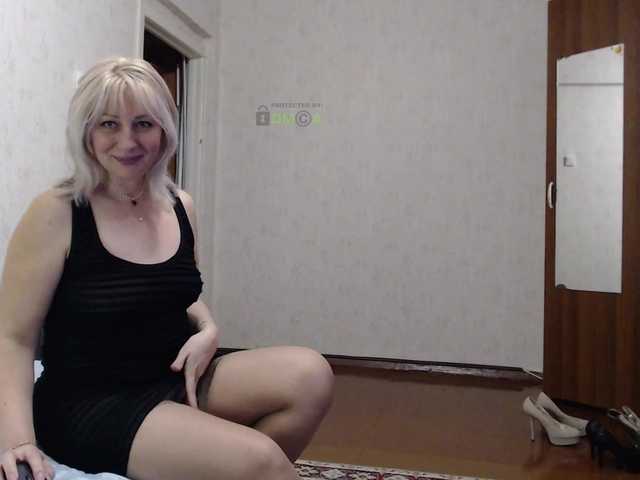Fotografie MadinaLyubava hello! I do not undress in chat, spy, private - only in underwear, there is no full private, I do not fuck with a dildo, I do not undress completely, I do not show my face in personalrequests without tokens - banI'll kick the silent one out