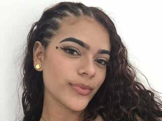 Chat video erotica MadisonnGrey