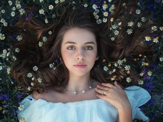 Chat video erotica Maggie-Fox