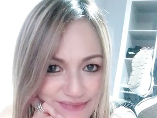 Chat video erotica MaitheMilf