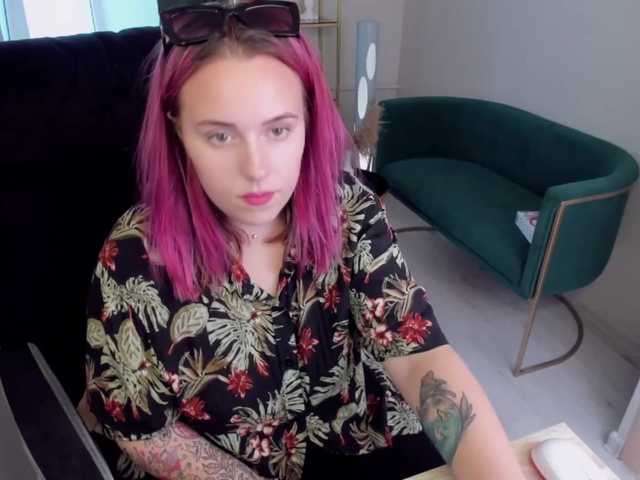 Screenshot di trasmissione MandySchoolov