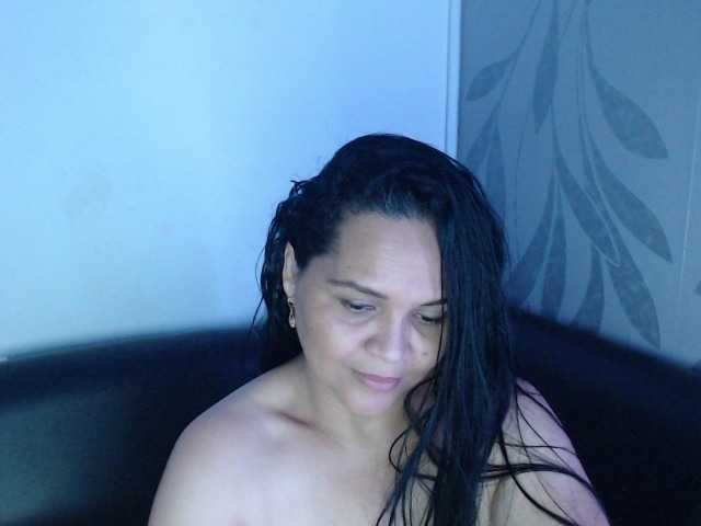 Fotografie MARCELA23 HI BOYS, Enjoy with me the intensity of love #BIGASS#MATURE#MILF#SQUIRT#HAIRTY#