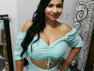 Chat video erotica VALENTINA390