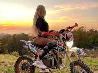 Chat video erotica MayaBonnu