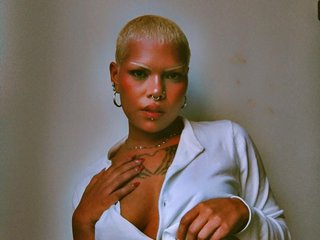 Chat video erotica Maze-silver-star