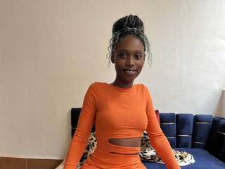 Chat video erotica Melaninebonyxxx