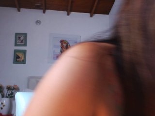 Fotografie melisassweets #Squirt #Fisting #SuckFeet #Deepthroat #Bigboobs #latin #oil #Dancing #love