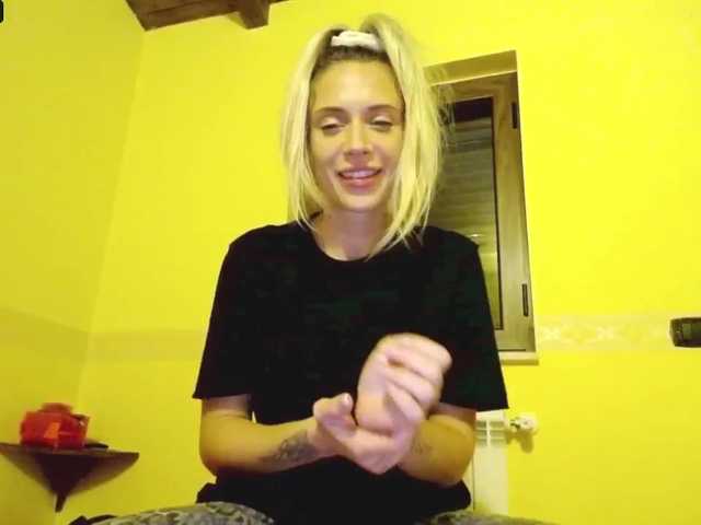 Screenshot di trasmissione MerryBaby