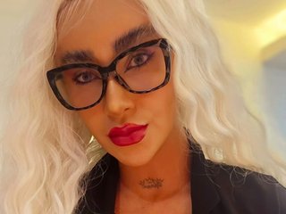 Chat video erotica MiaBrunette