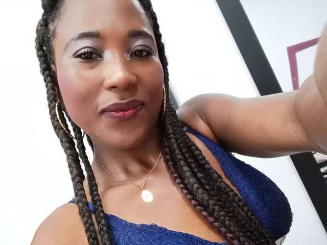 Foto del profilo MichellCoxx
