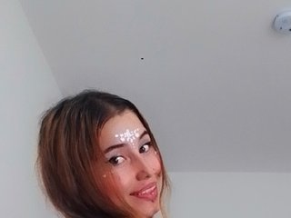 Video chat erotica Mikaela-19